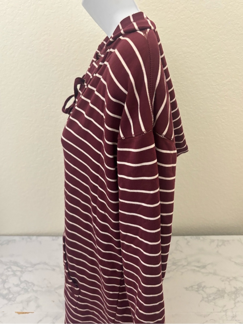 Maurices Hoodie Sweater Womens S Maroon Knit Pullover V-Neck Pocket Striped - Picture 4 of 10